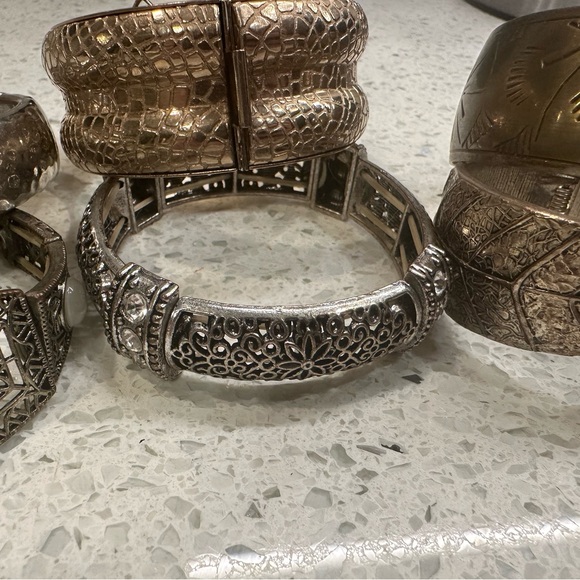 Vintage lot of 10 mid century bangles and braclets - Picture 4 of 16